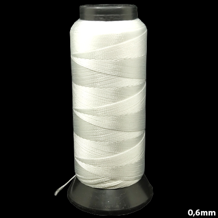 Ata nylon pentru insirat margele alb grosime 0,6mm rola 100m