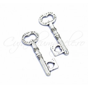 Charm argintiu cheie 34x12mm