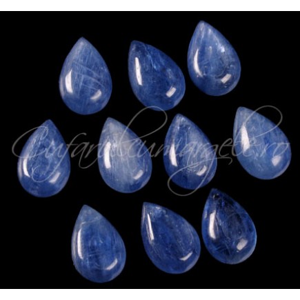 Kyanite cabochon picatura 12x8mm